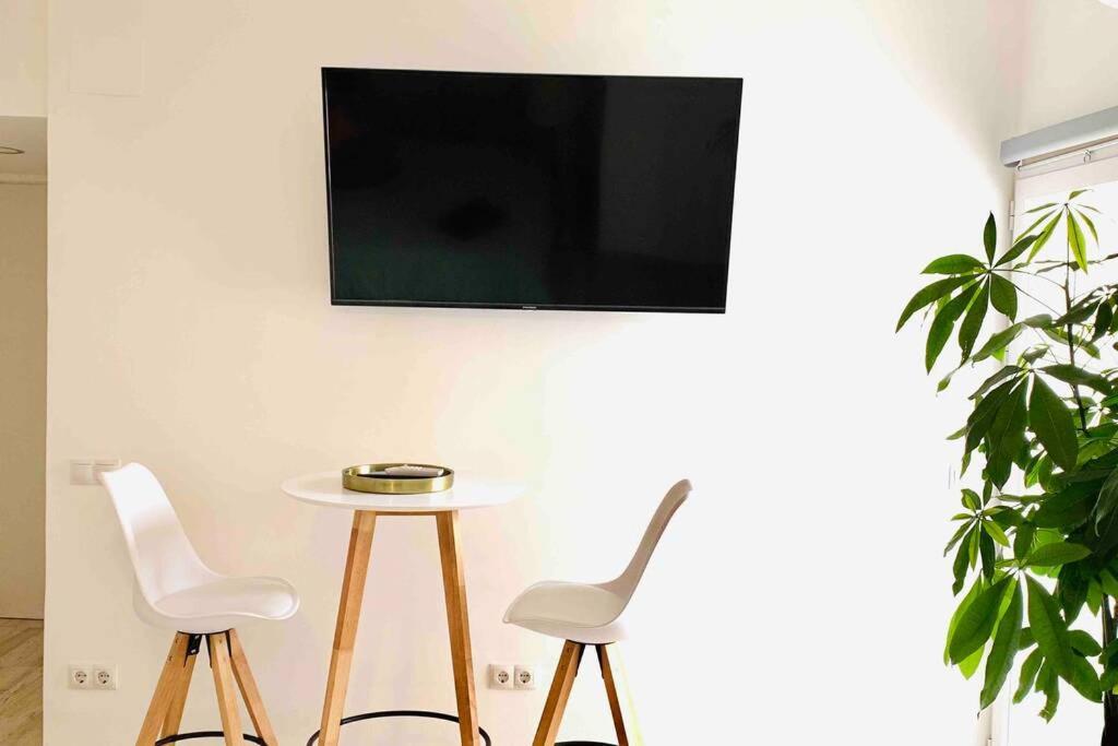Roof Top Luxury City Center Apartment By Namaste Elite Torremolinos Bagian luar foto